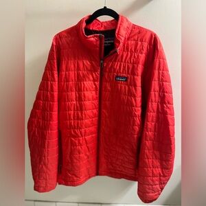 Patagonia Puff Nano Jacket in Red. Lightweight jacket for in between seasons.